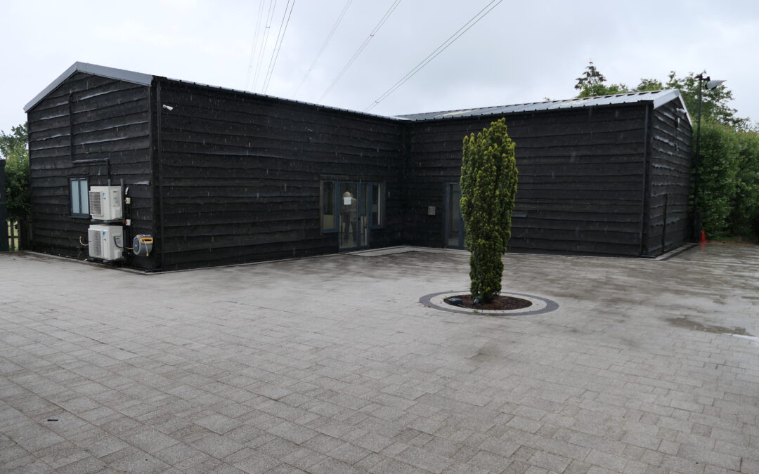 Hilltop Farm Lyne Lane Lyne Chertsey Surrey KT16 0AN